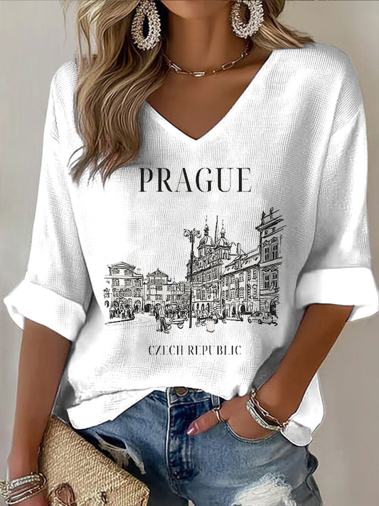 Ženské volné horní oblečení s vintage tiskem pražské architektury