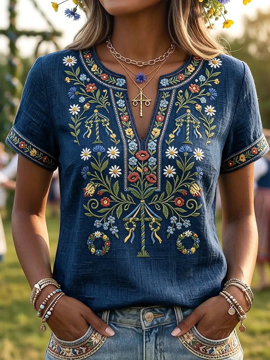 Dámské vintage švédské midsummer wreath art vneck tshirt